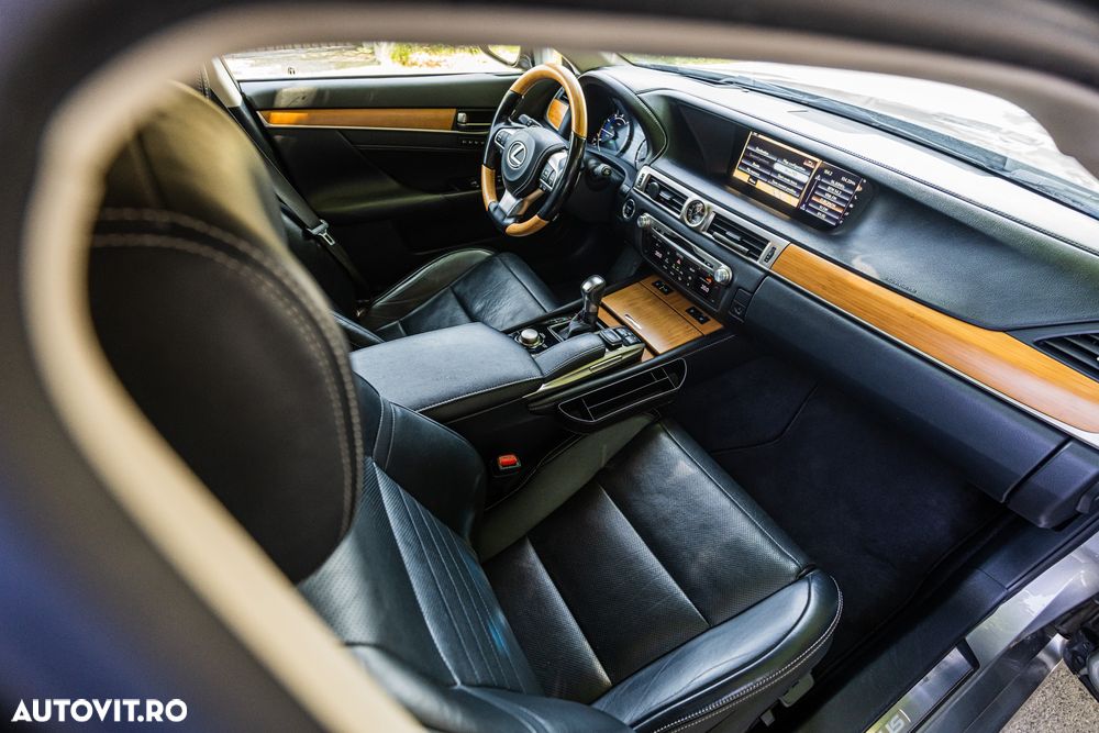 Lexus Seria GS 450h - 11