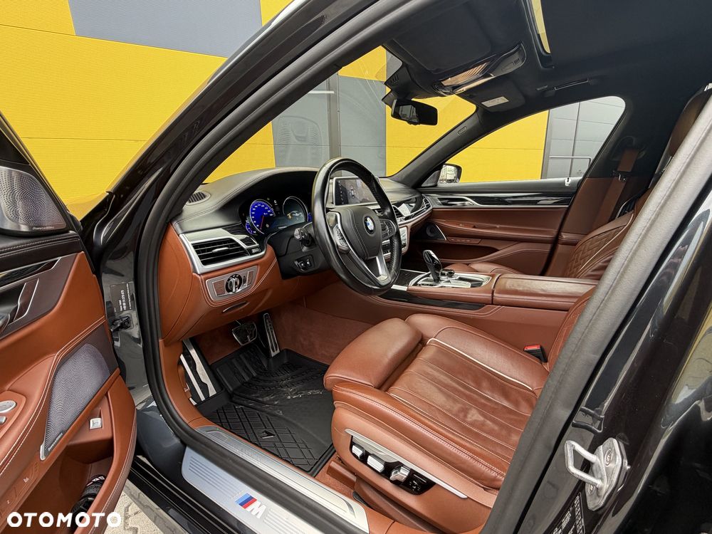BMW Seria 7 - 5