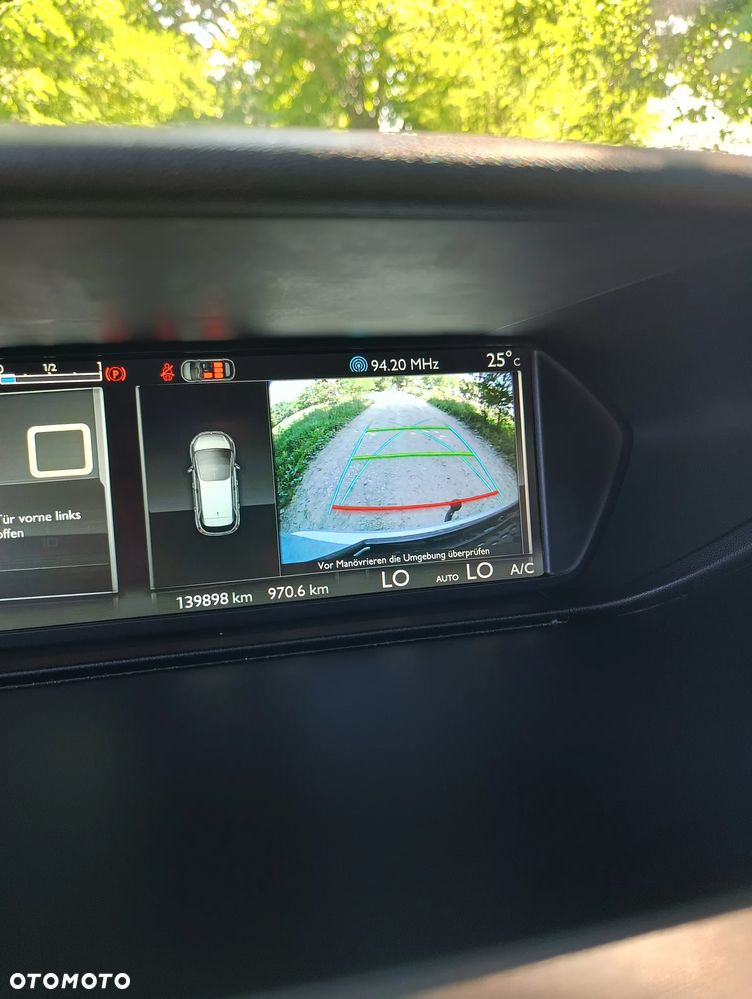 Citroën C4 Picasso e-HDi 115 Intensive - 25