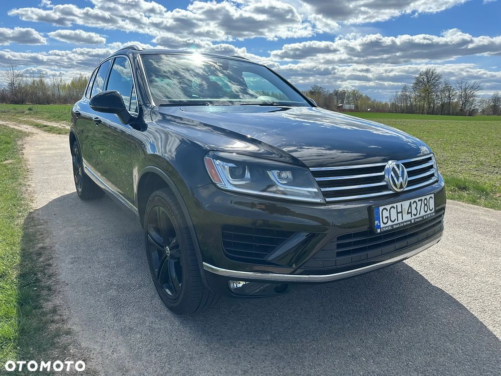 Volkswagen Touareg - 2