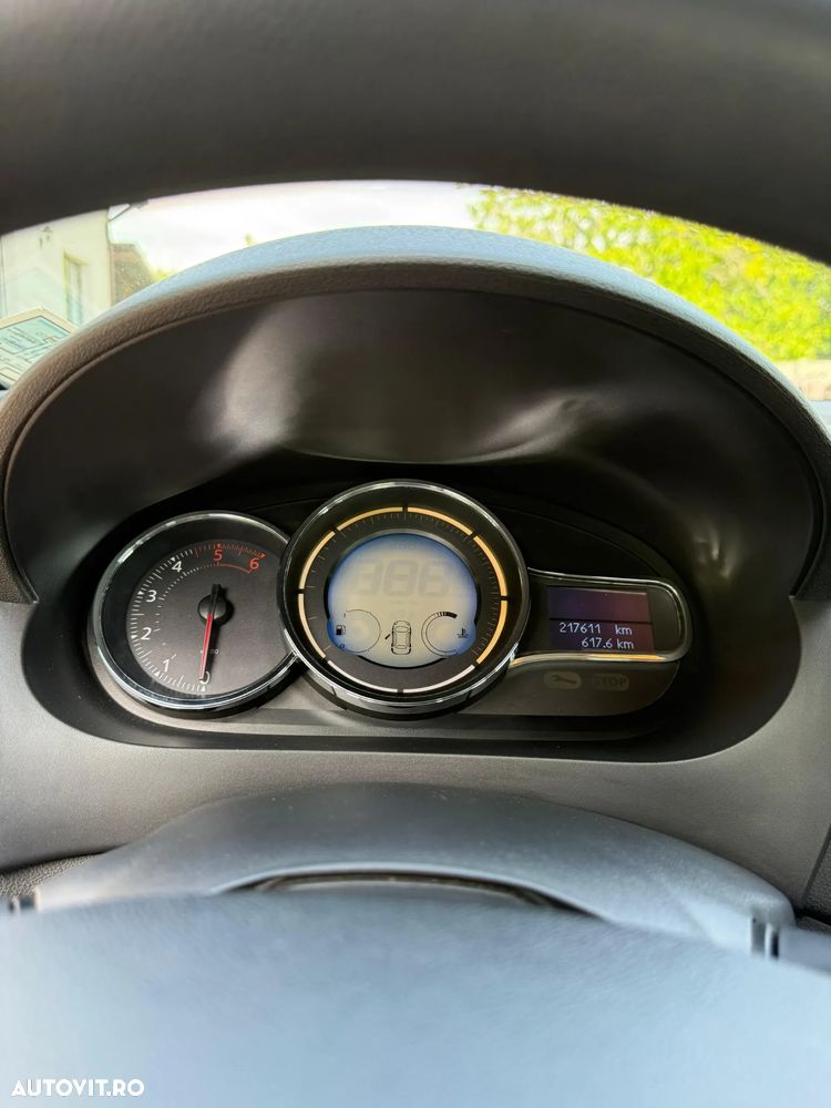 Renault Megane 1.5 dCi Expression - 14