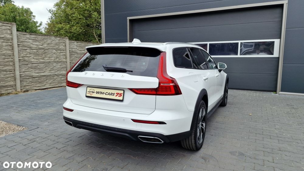 Volvo V60 Cross Country D4 AWD Geartronic - 12