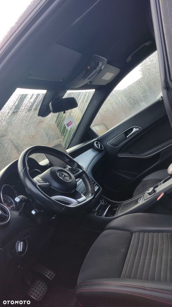 Mercedes-Benz CLA - 7