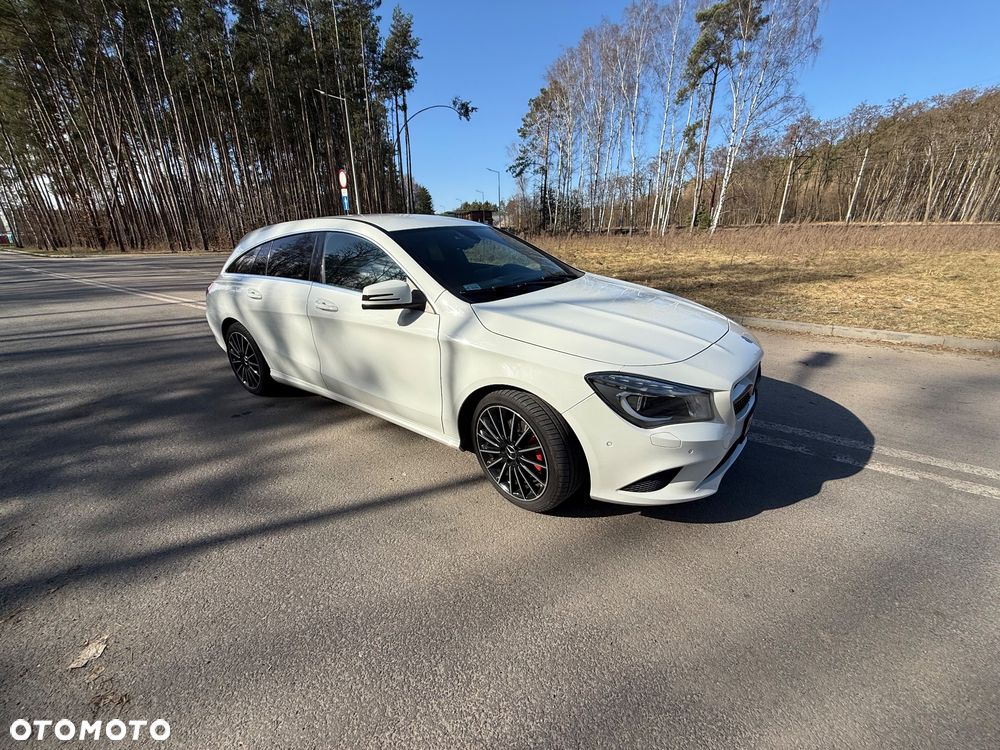 Mercedes-Benz CLA 200 - 3