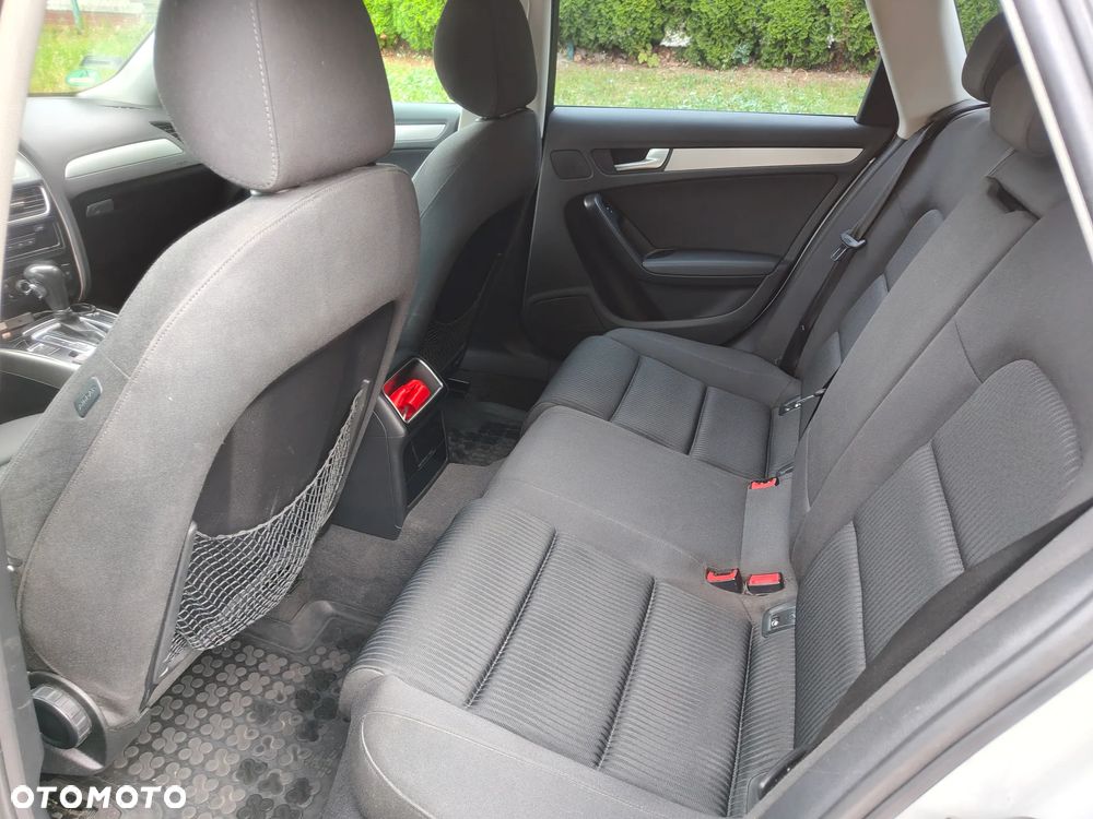 Audi A4 Avant 2.0 TDI Multitronic - 9