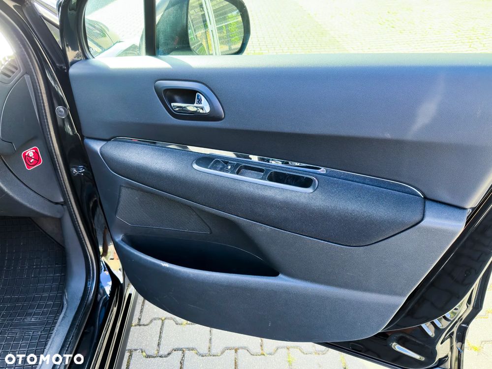 Peugeot 3008 HDi 150 Business-Line - 12