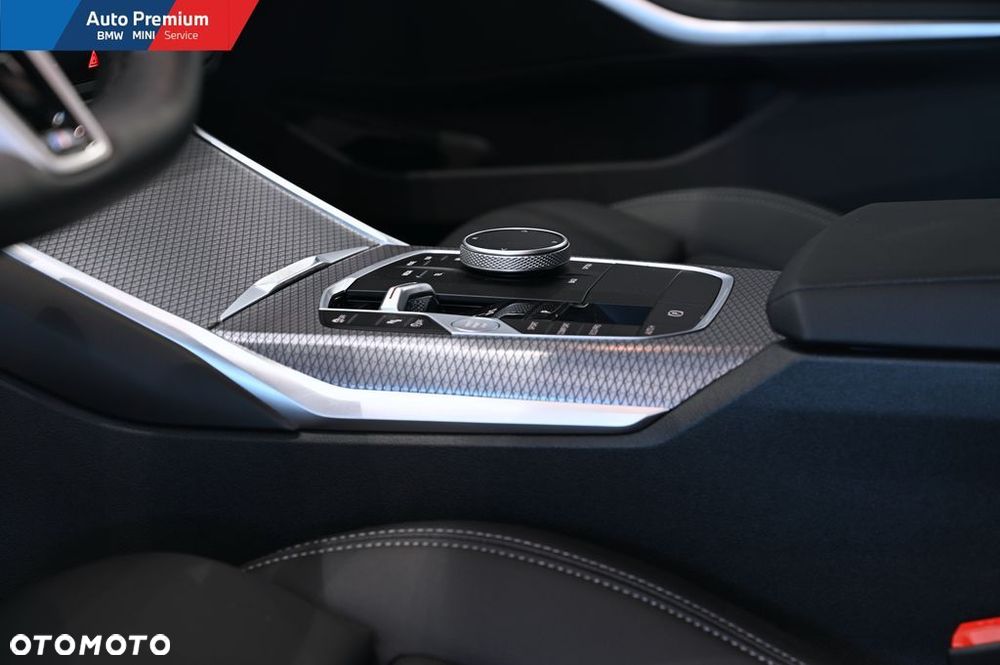 BMW Seria 3 320i xDrive M Sport sport - 6