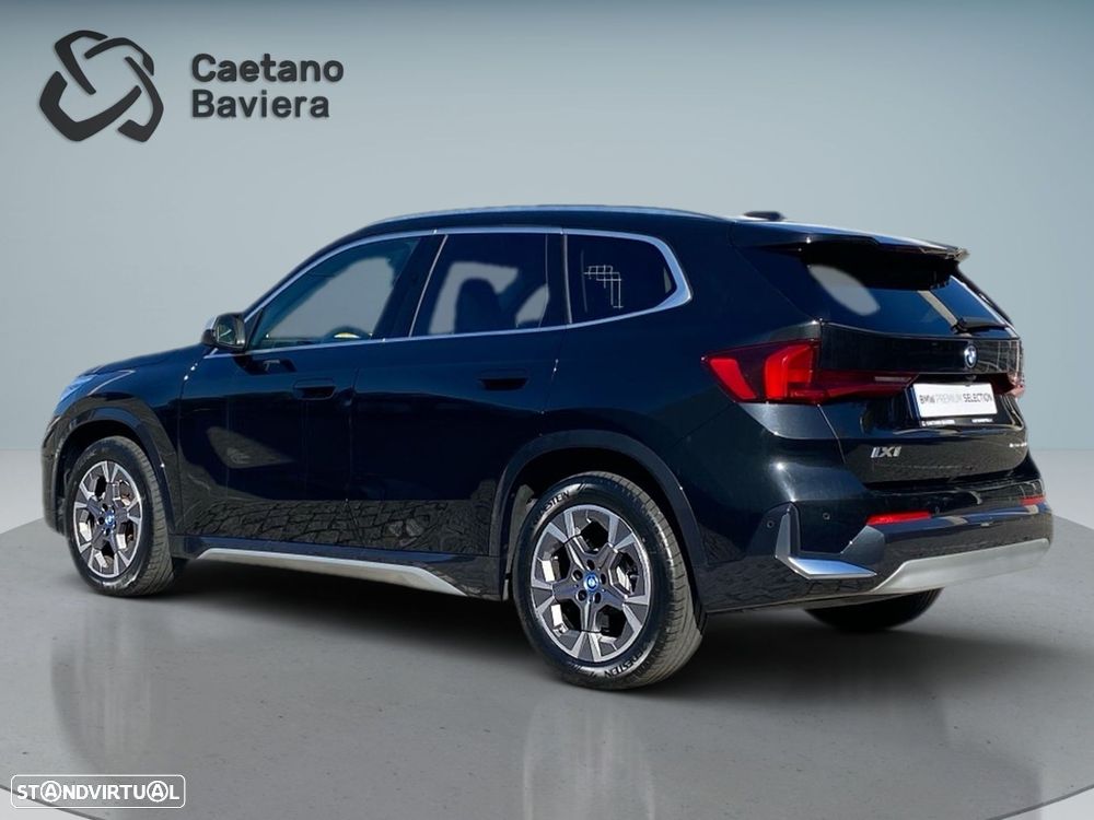 BMW iX1 eDrive20 xLine - 26