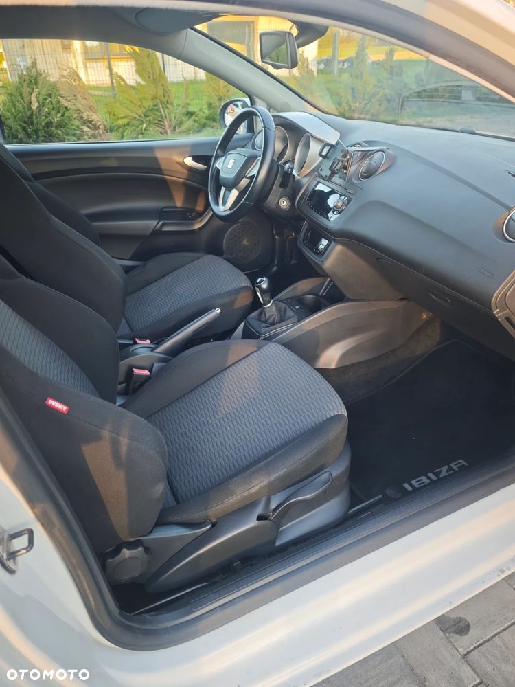 Seat Ibiza SC 1.4 16V Sport - 10