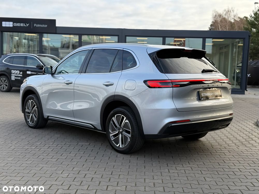 Geely Starray EM-i 1.5 PHEV Pro - 2