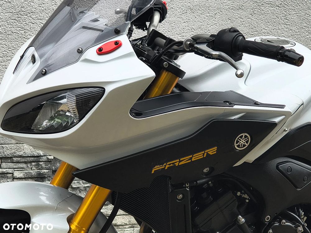 Yamaha FZ8 - 17
