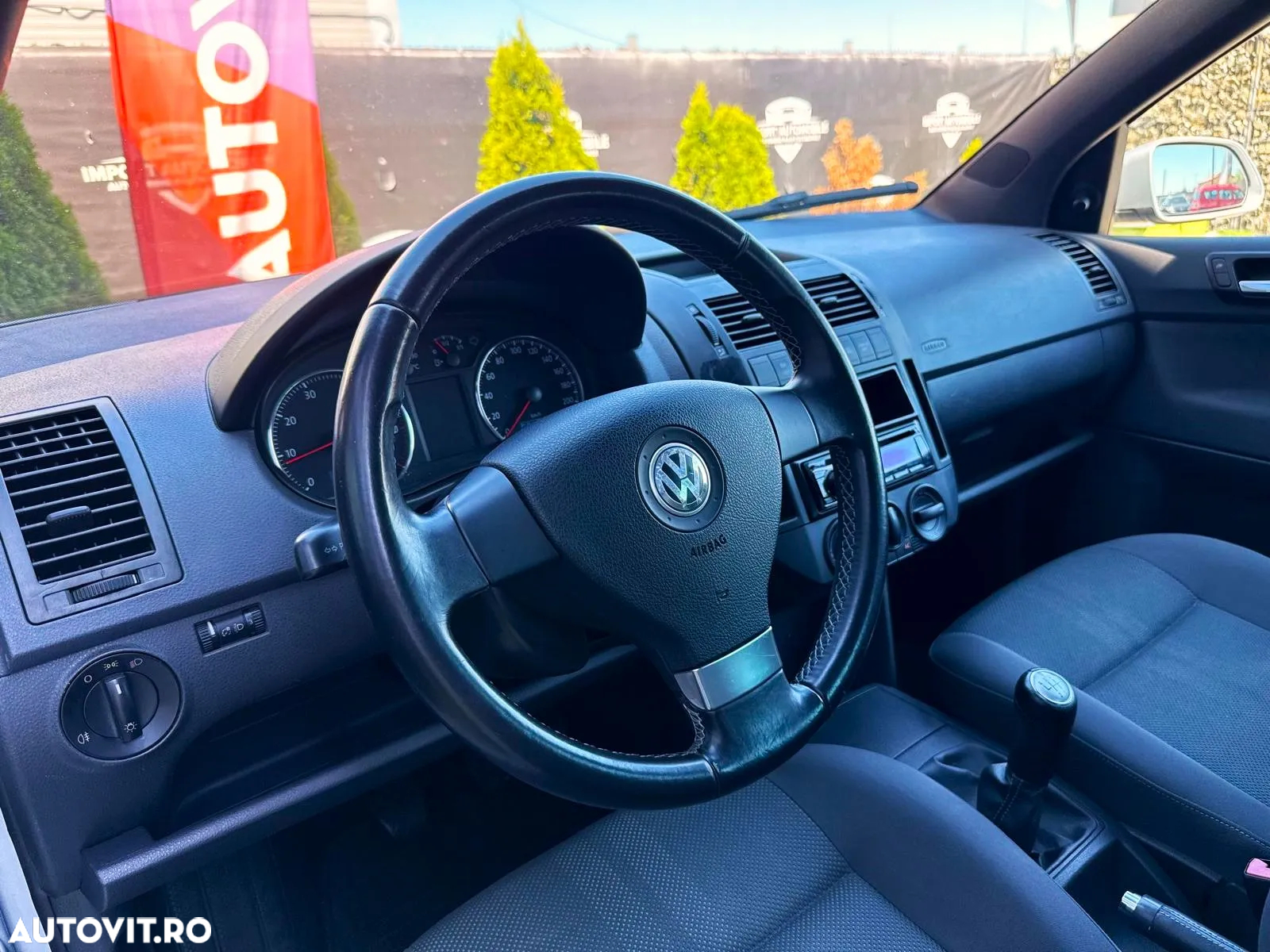 Volkswagen Polo - 6