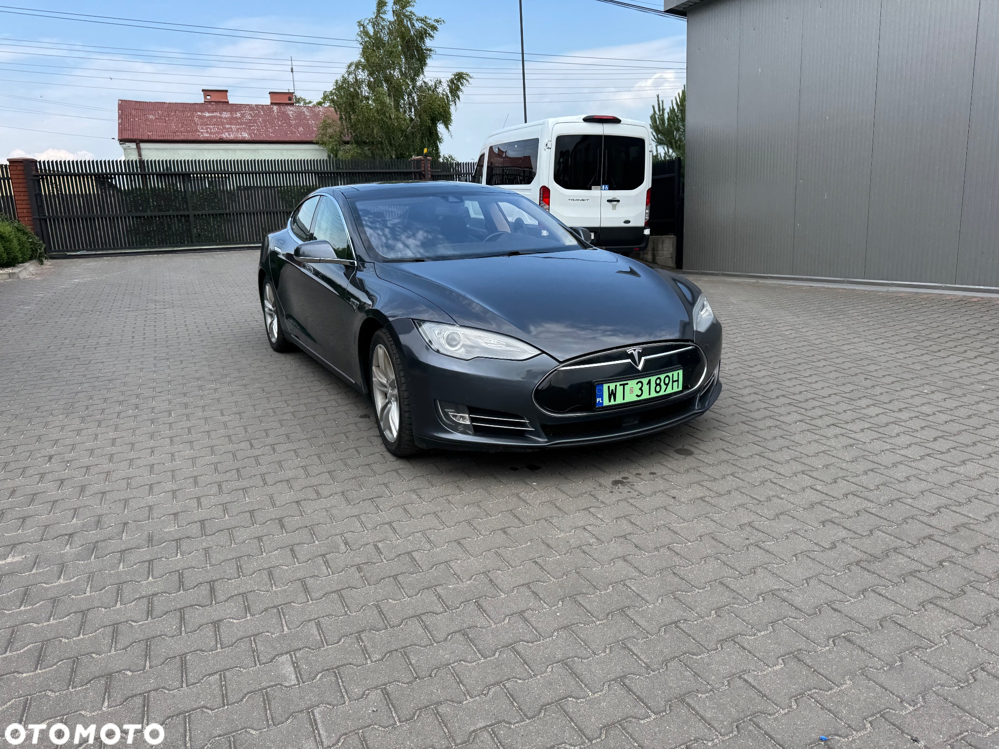 Tesla Model S Dual Motor Allradantrieb Performance - 2