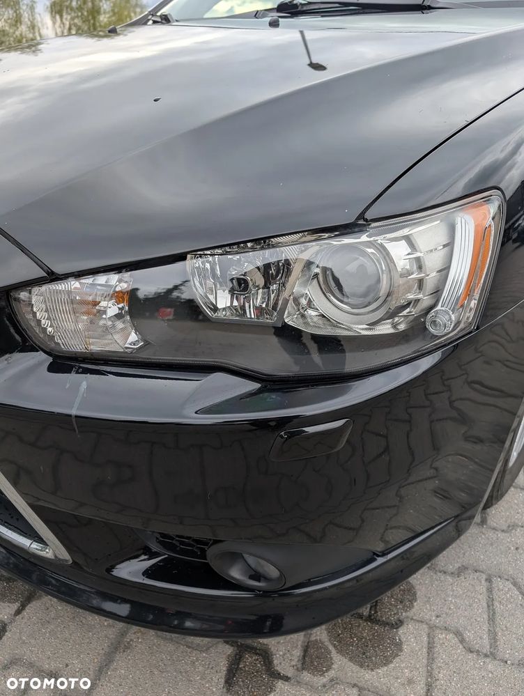Mitsubishi Lancer 1.6 Intense - 16