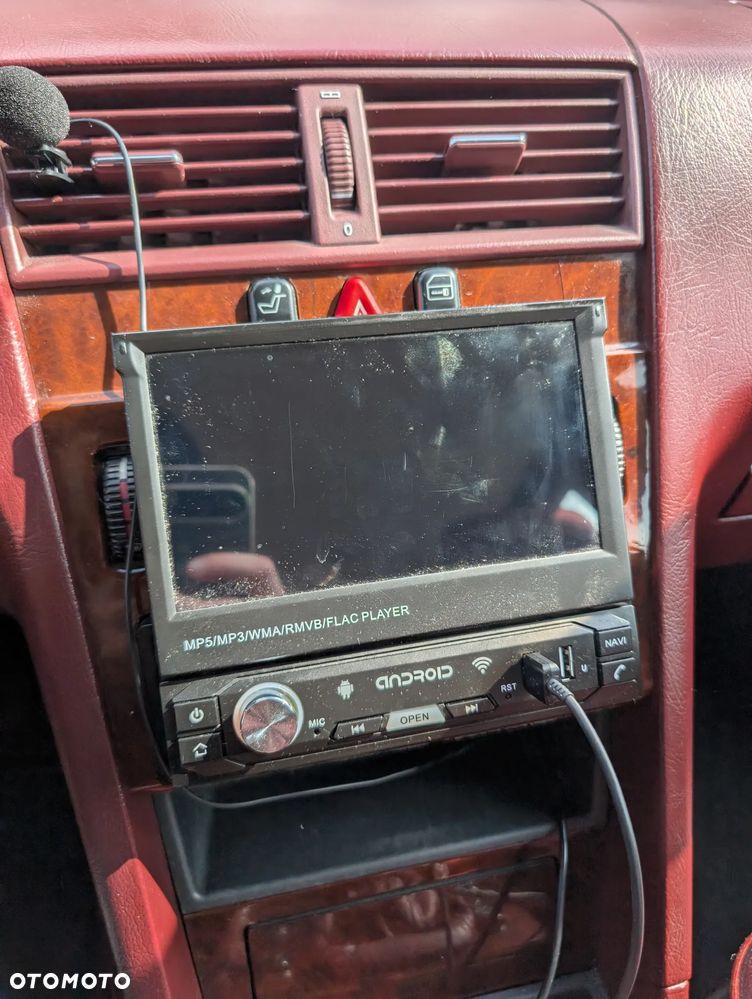 Mercedes-Benz Klasa C 200 T Elegance - 17