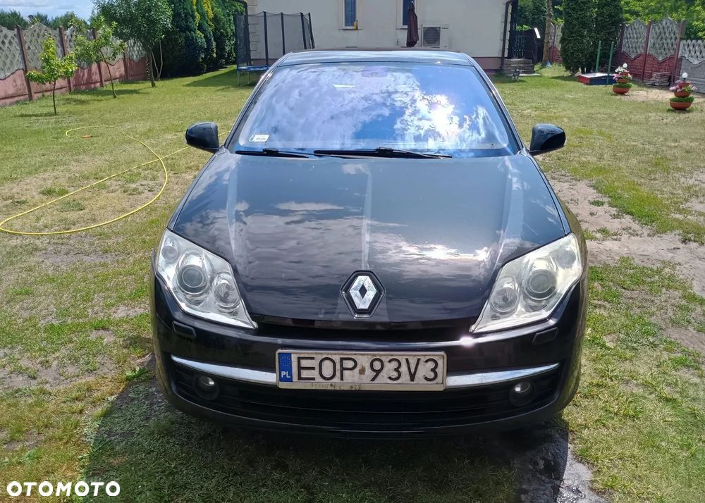Renault Laguna - 1