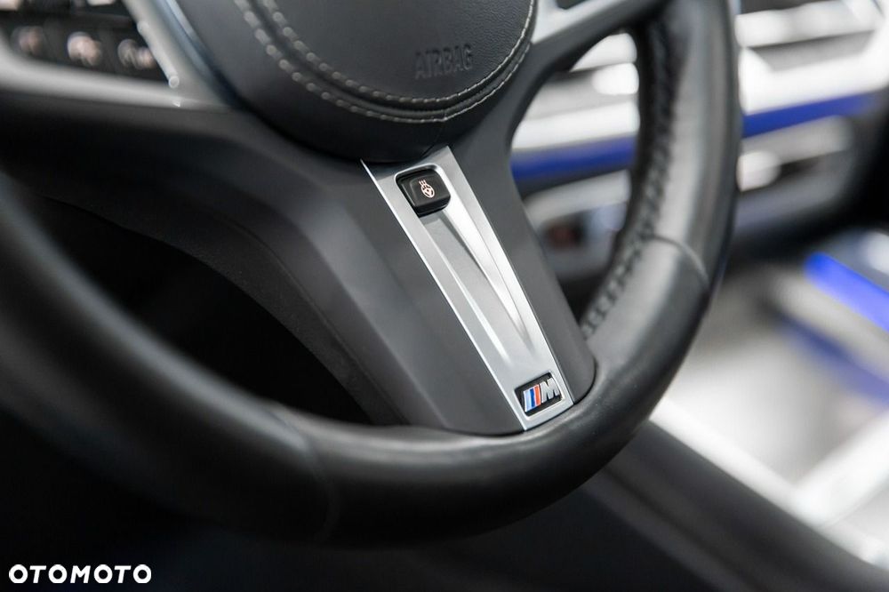 BMW X6 - 32