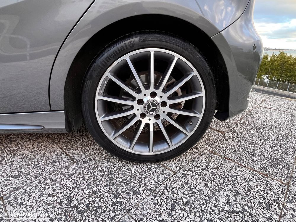 Mercedes-Benz A 180 d AMG Line Aut. - 36