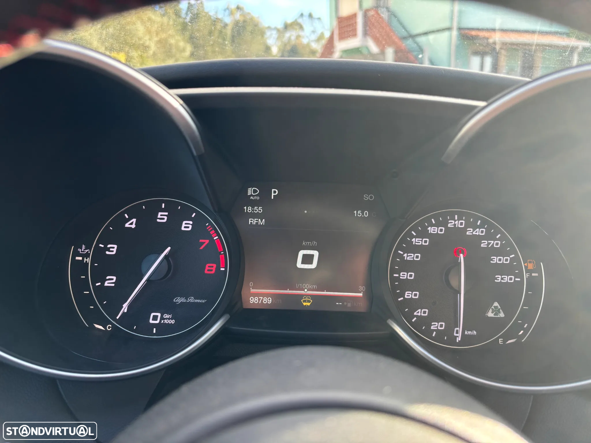 Alfa Romeo Giulia 2.9 V6 Bi-Turbo AT8 Quadrifoglio - 15