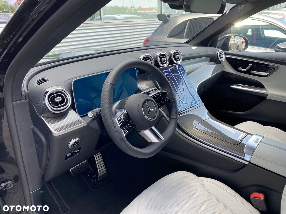 Mercedes-Benz GLC - 10