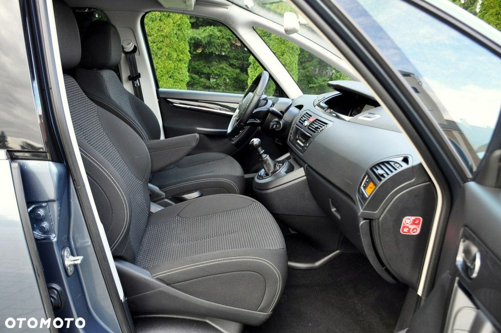 Citroën C4 Grand Picasso - 17