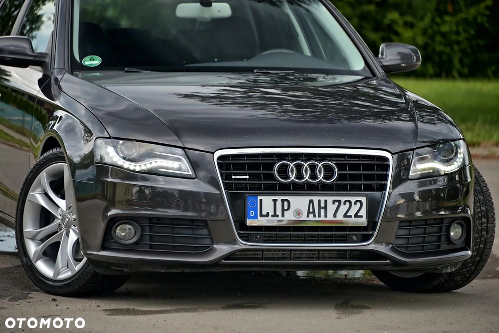 Audi A4 Avant 3.0 TDI Quattro Tiptronic - 11