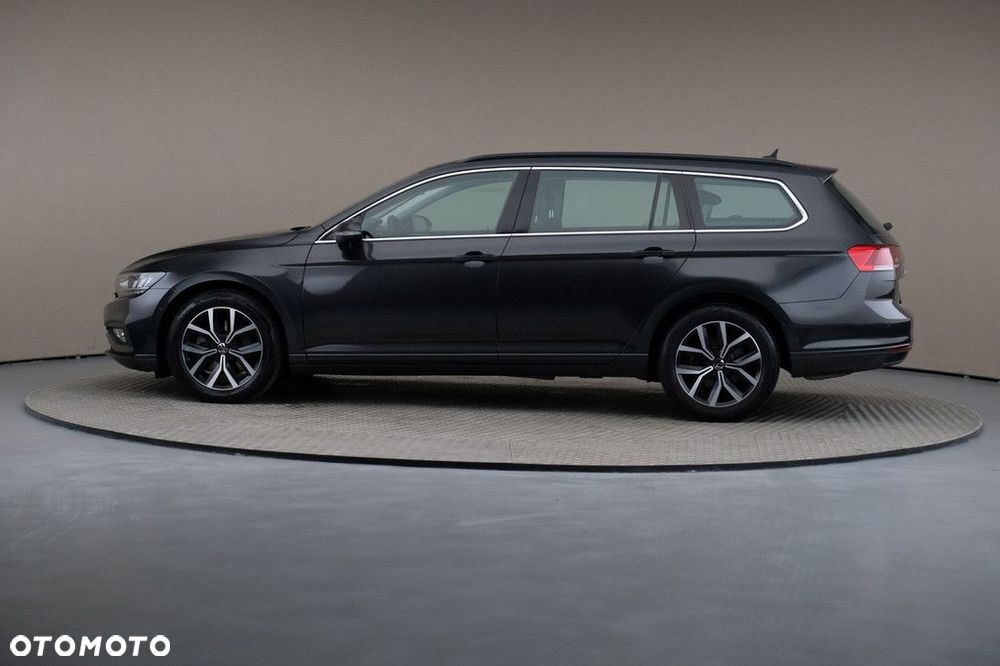 Volkswagen Passat Variant - 4