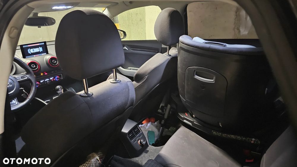 Audi A3 Sportback 2.0 TDI S tronic S line Sportpaket - 14