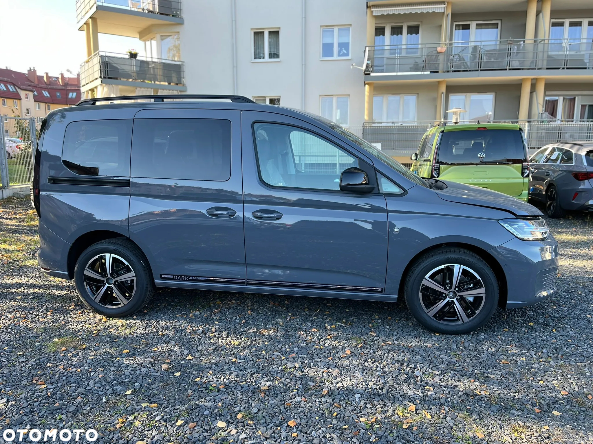 Volkswagen Caddy 2.0 TDI Dark Label DSG - 4