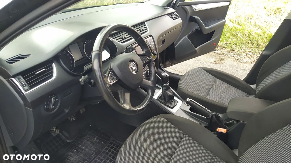 Skoda Octavia 1.6 TDI Active - 9