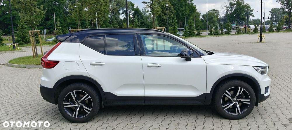 Volvo XC 40 - 22