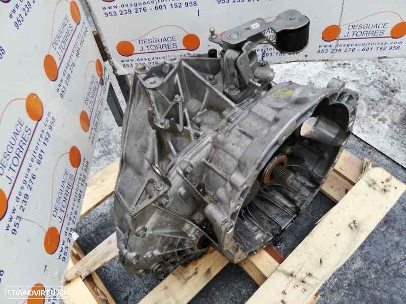 CAIXA DE VELOCIDADES MERCEDES-BENZ CLASE A BM 176 - 1