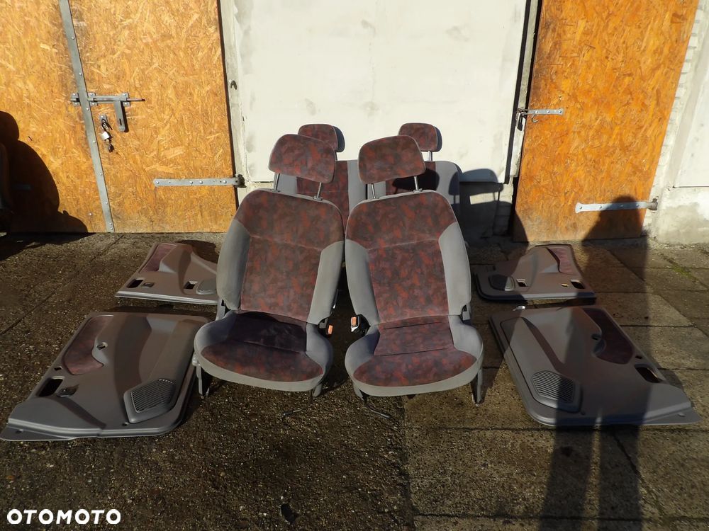 NISSAN TERRANO II FORD MAVERICK I FOTEL FOTELE KANAPA 5D KOMPLET - 1