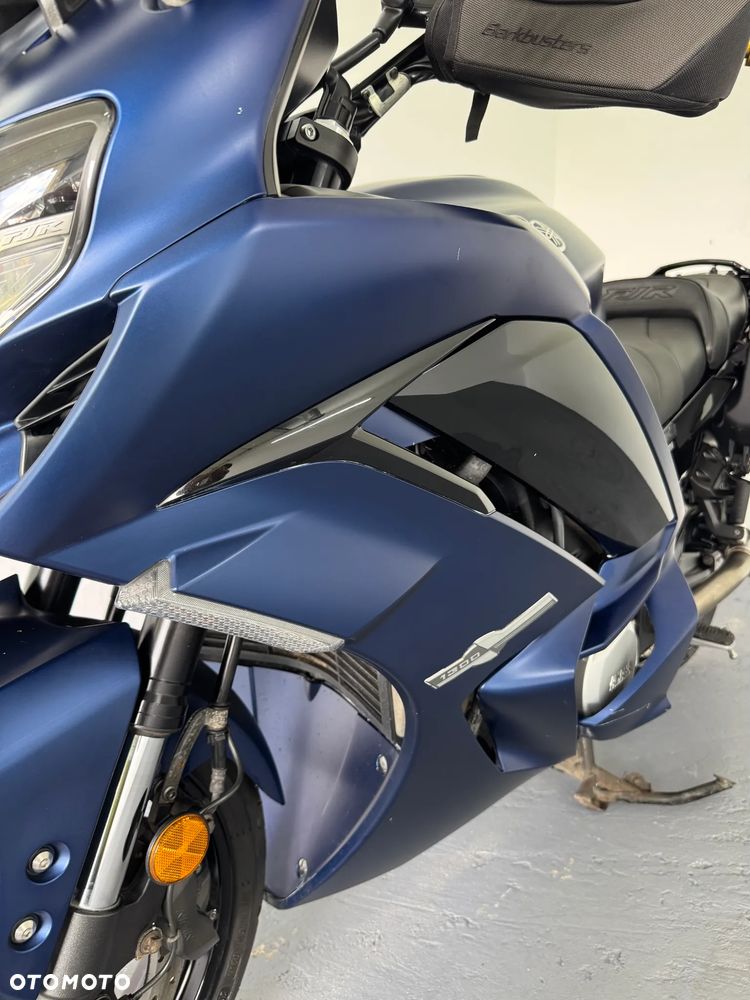 Yamaha FJR - 34