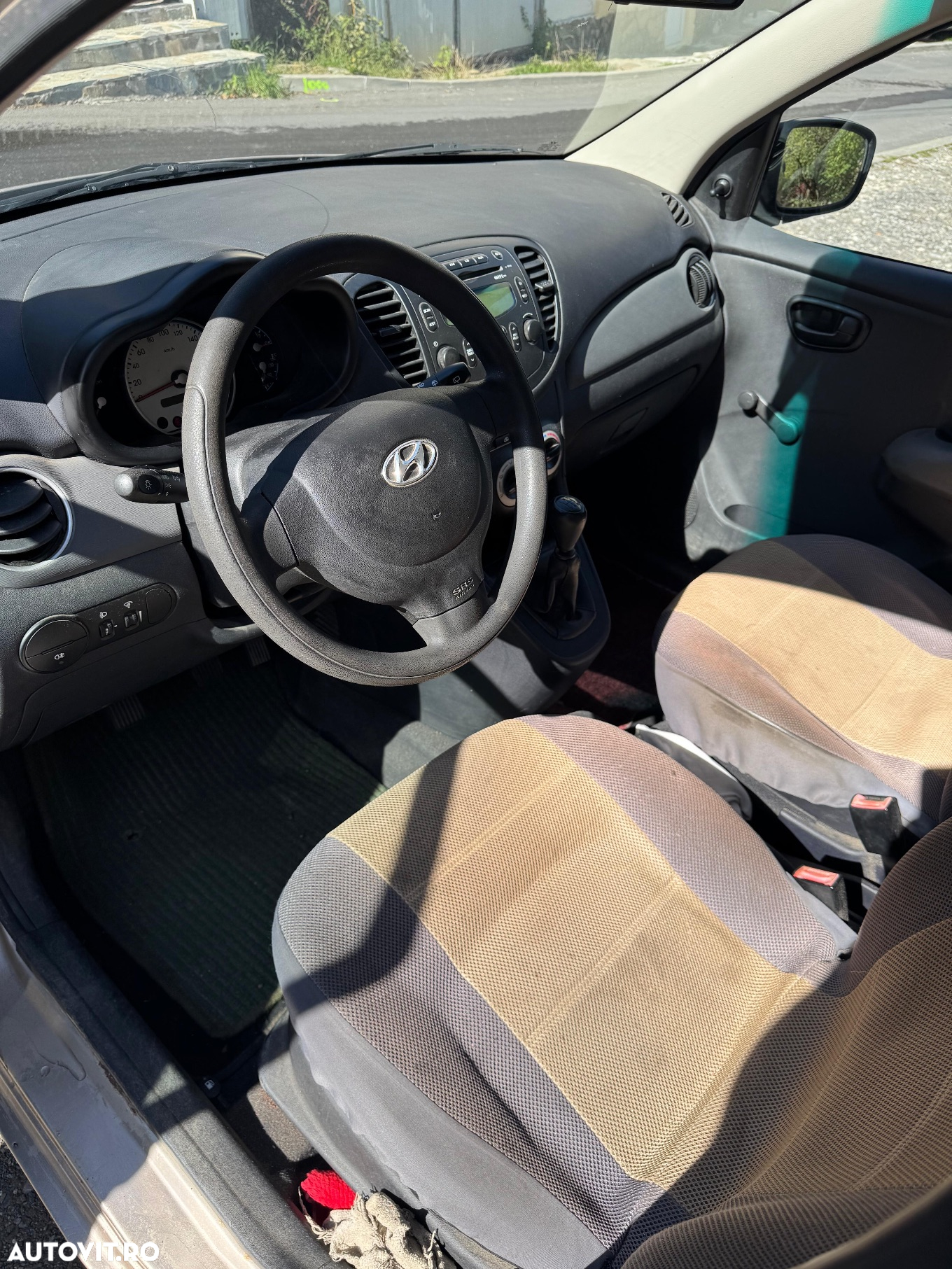 Hyundai i10 1.1 SOHC 5DR GL CLASSIC - 12