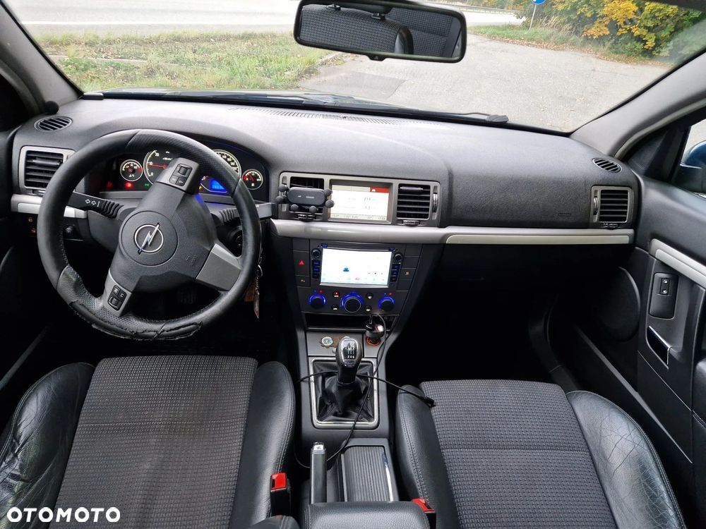 Opel Vectra 1.9 CDTI Sport - 22