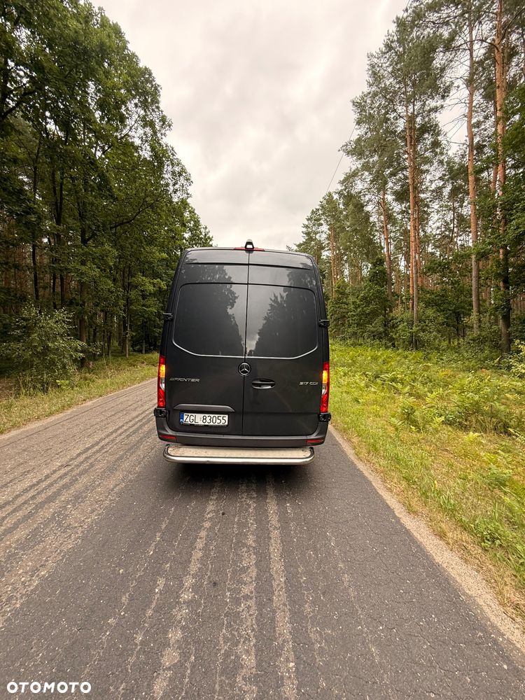 Mercedes-Benz SPRINTER - 7