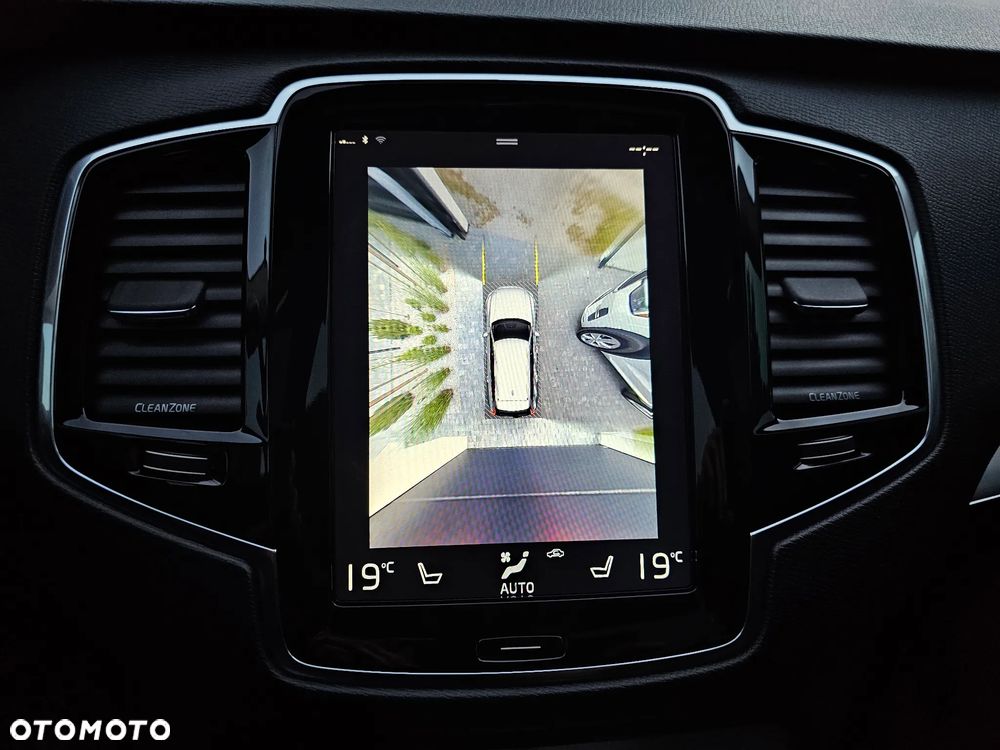 Volvo XC 90 T8 AWD Ultra Bright - 31
