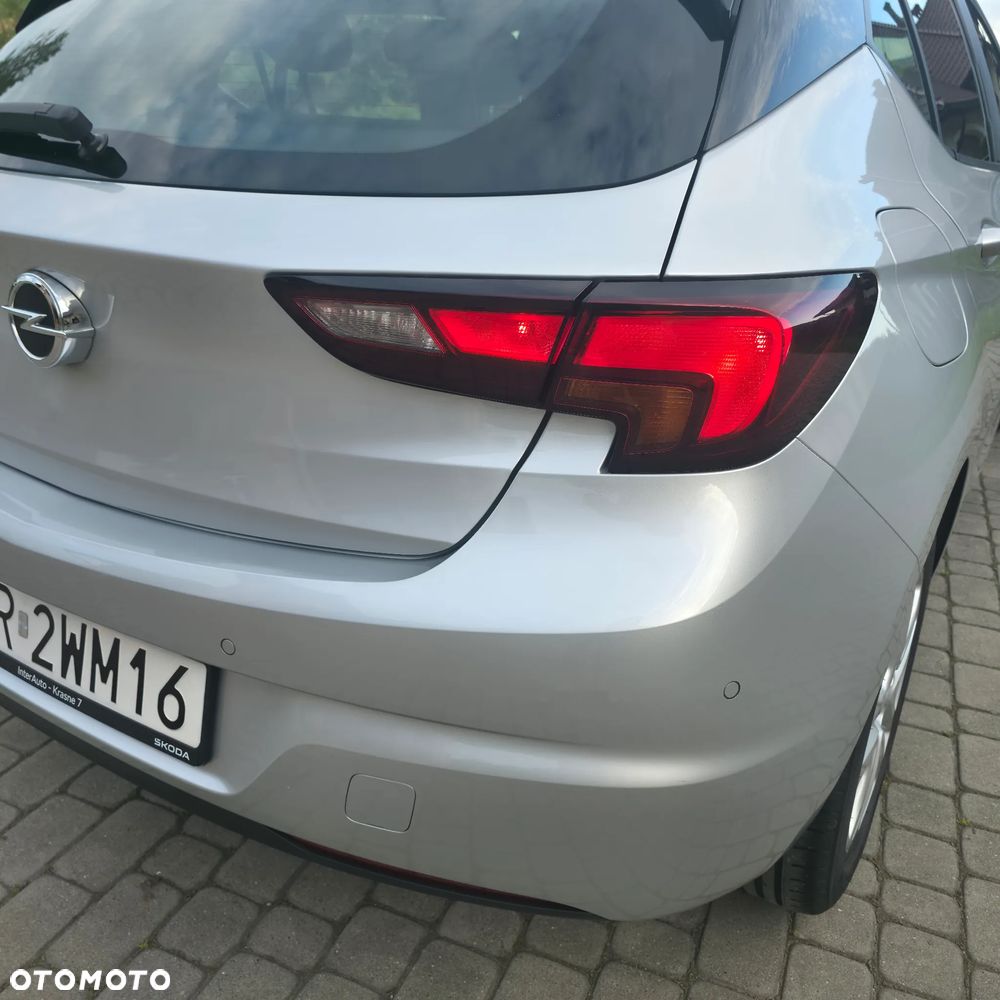 Opel Astra - 10