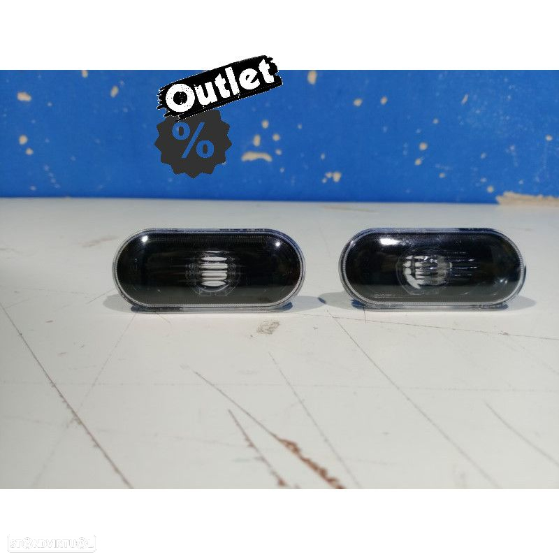 R147325C1 PISCAS LATERAIS VOLKSWAGEN VW SEAT 96-01 FUNDO PRETO - 5