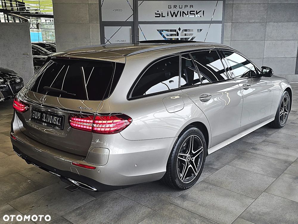 Mercedes-Benz Klasa E 300 de 4Matic 9G-TRONIC AMG Line - 8