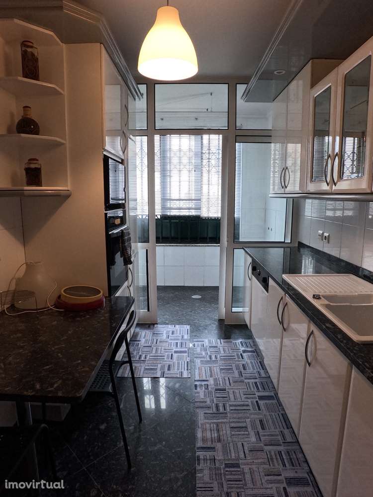 T2 com varanda, terraço, em Canidelo, 1.100€ / mês - Grande imagem: 5/32