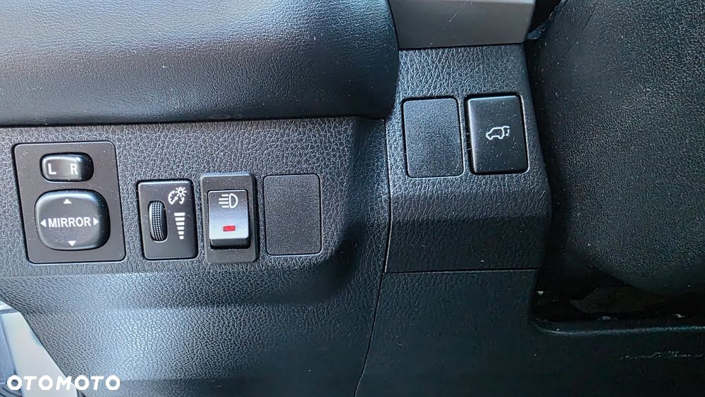 Toyota RAV4 - 21