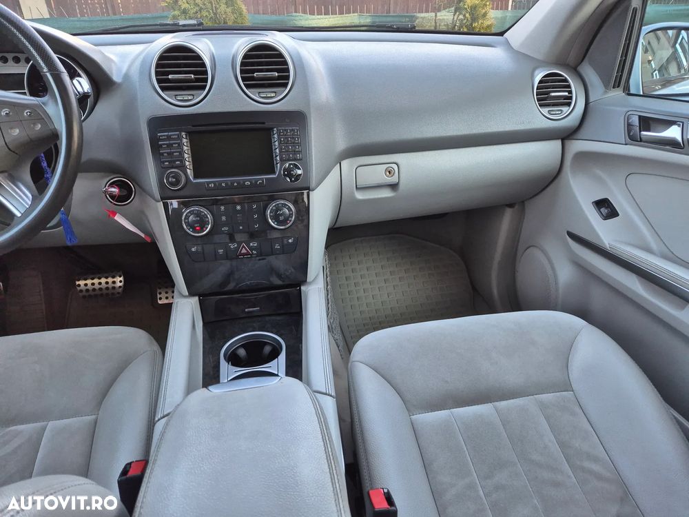 Mercedes-Benz ML - 7