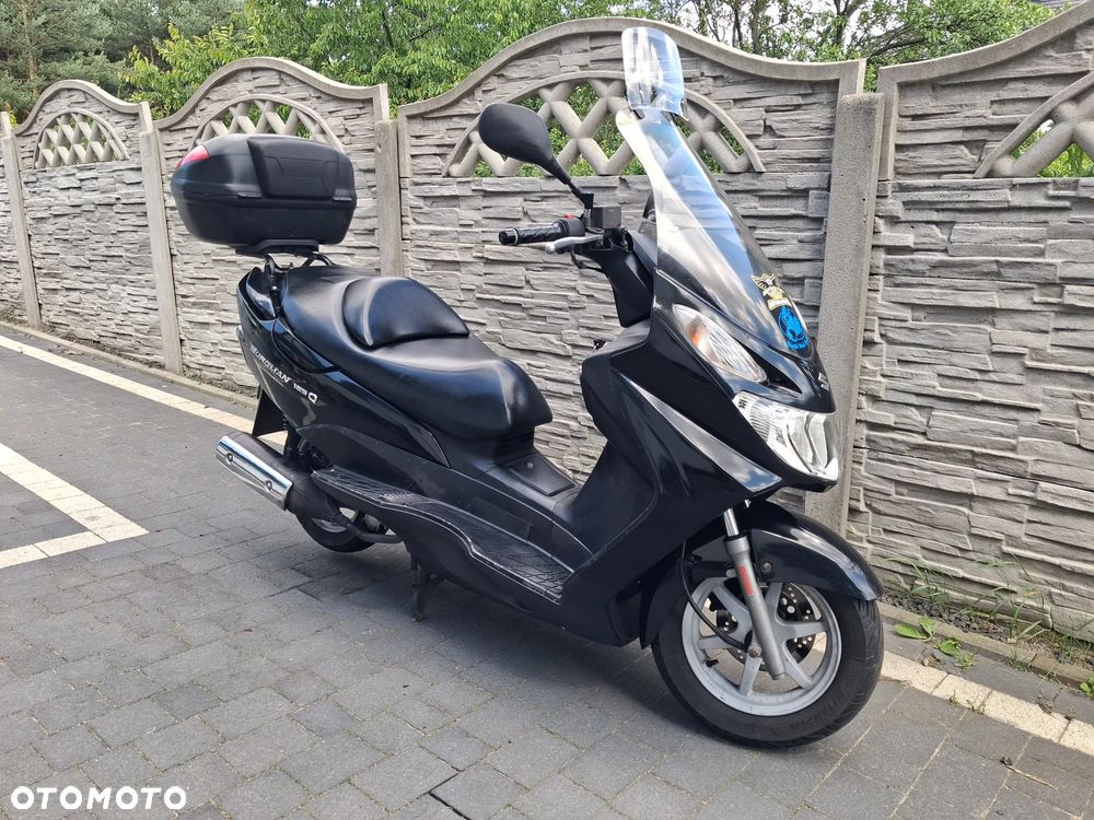 Suzuki Burgman - 1