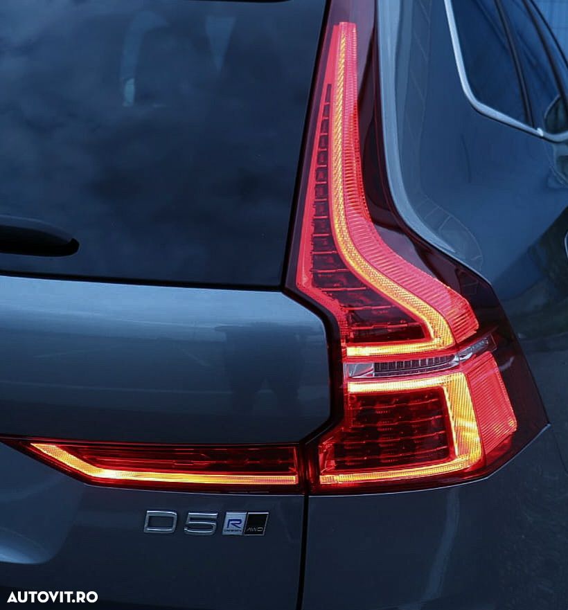 Volvo XC 60 D5 AWD Geartronic RDesign - 34