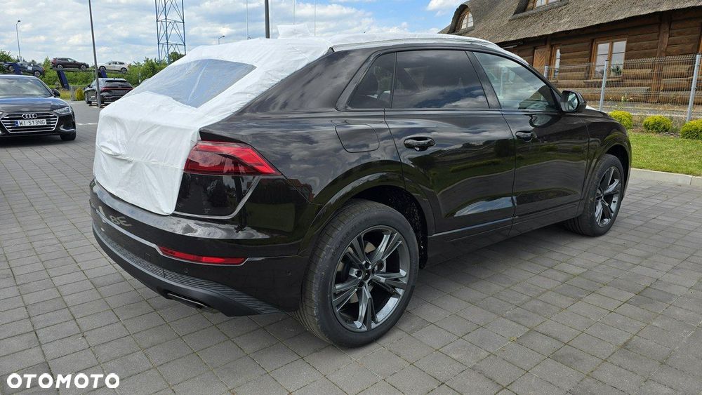 Audi Q8 - 5
