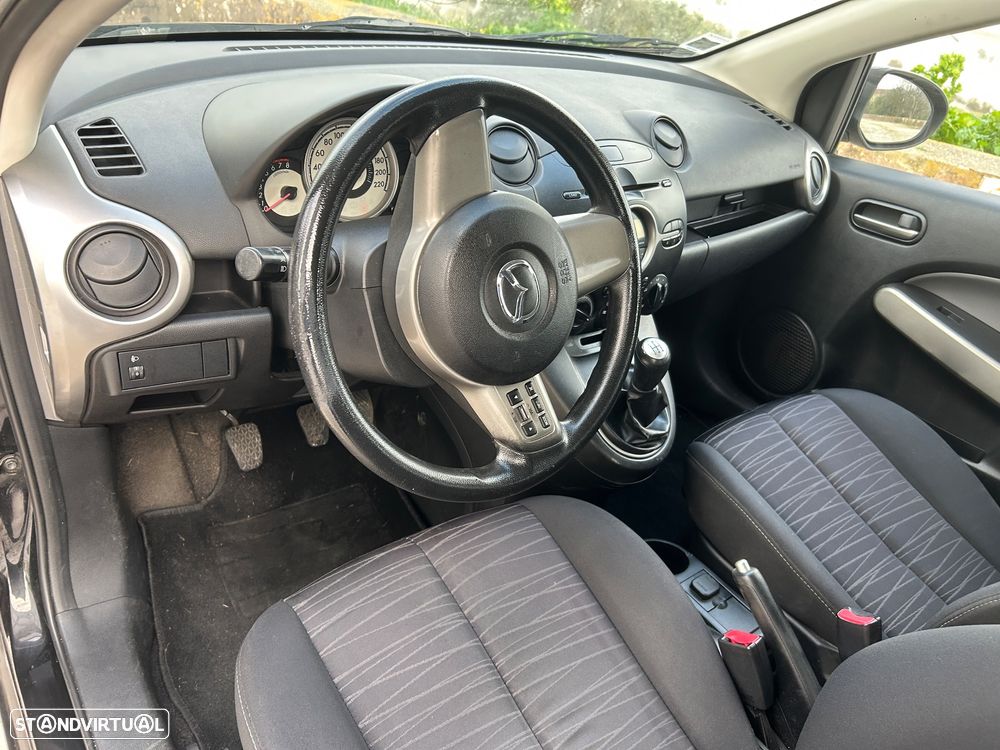 Mazda 2 1.3 MZR Core - 23