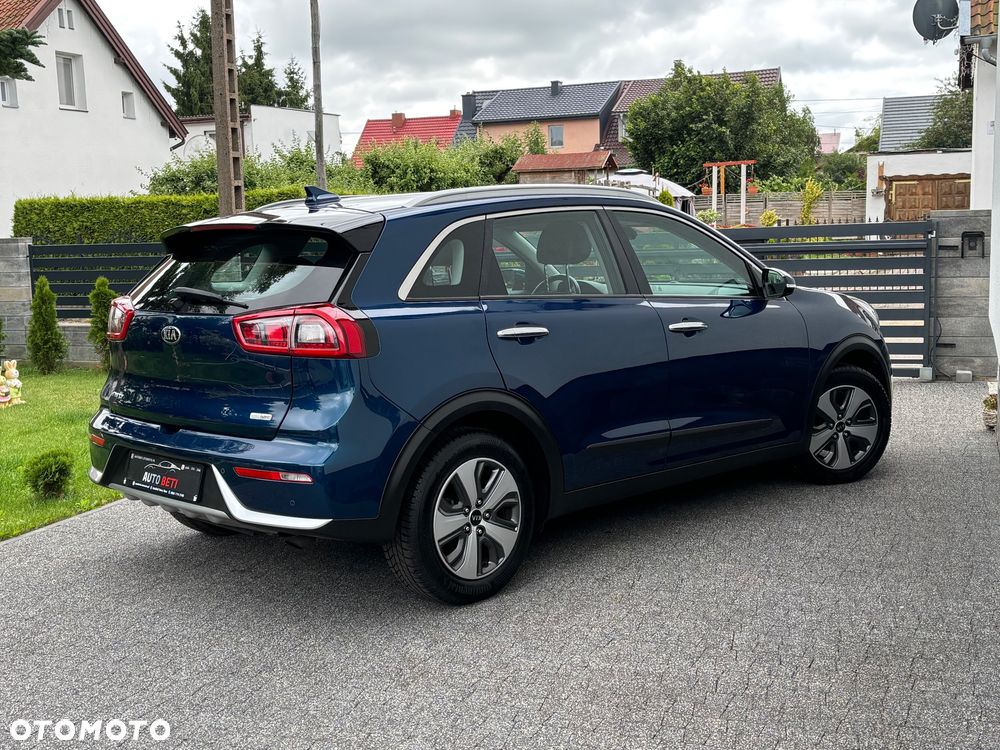 Kia Niro 1.6 GDI HEV 2WD OPF Spirit - 23
