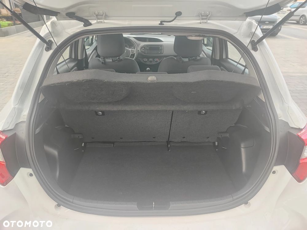 Toyota Yaris 1.5 Active - 14